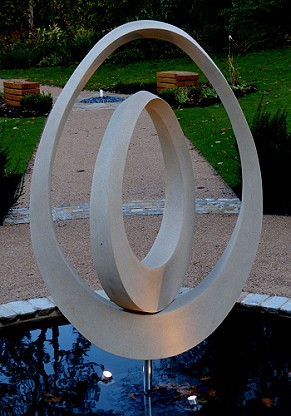 Geometric stone sculpture Dixon and Möbius Egg I - 3
