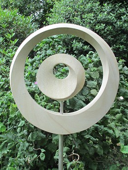 Geometric stone sculpture Möbius IV - 2