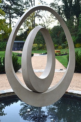 Geometric stone sculpture Dixon and Möbius Egg I - 1
